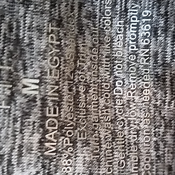 Daisy Fuentes Net Detail Workout Capri Pants. Size Medium NWOT - Picture 7 of 7